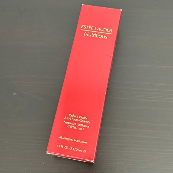 Estee Lauder Nutritious Radiant Vitality 2-in-1 Foam Cleanser - Picture 13 of 16